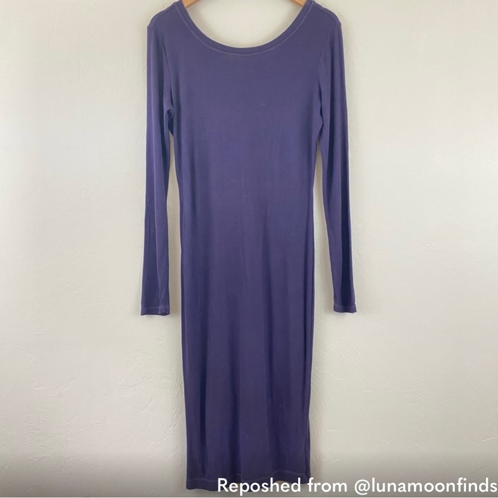 ‘Splendid’ body con midi dress
